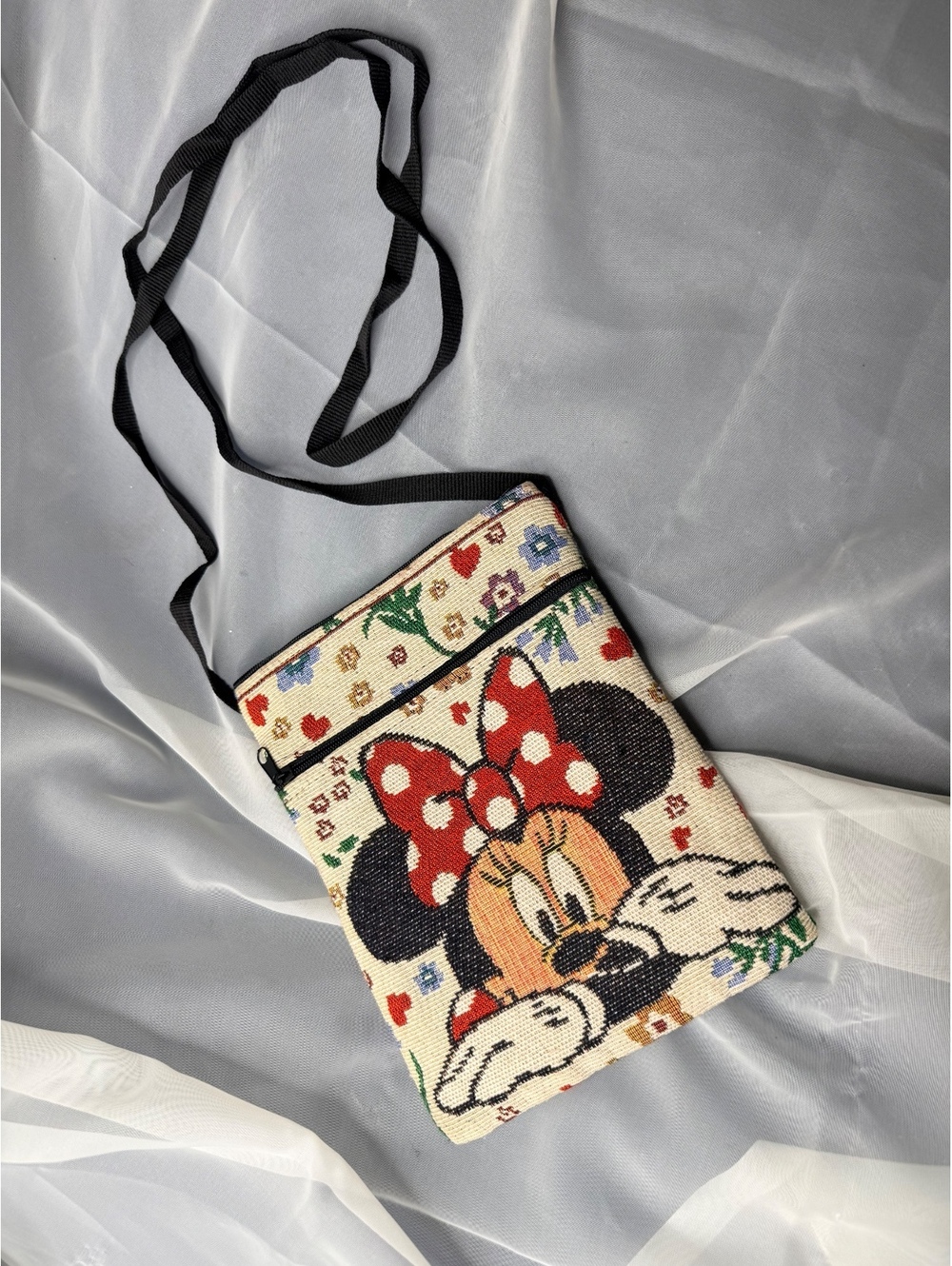 Disney Minnie Mouse Tapestry Crossbody Purse Canvas Floral Zip Bag Y2K 48” Strap